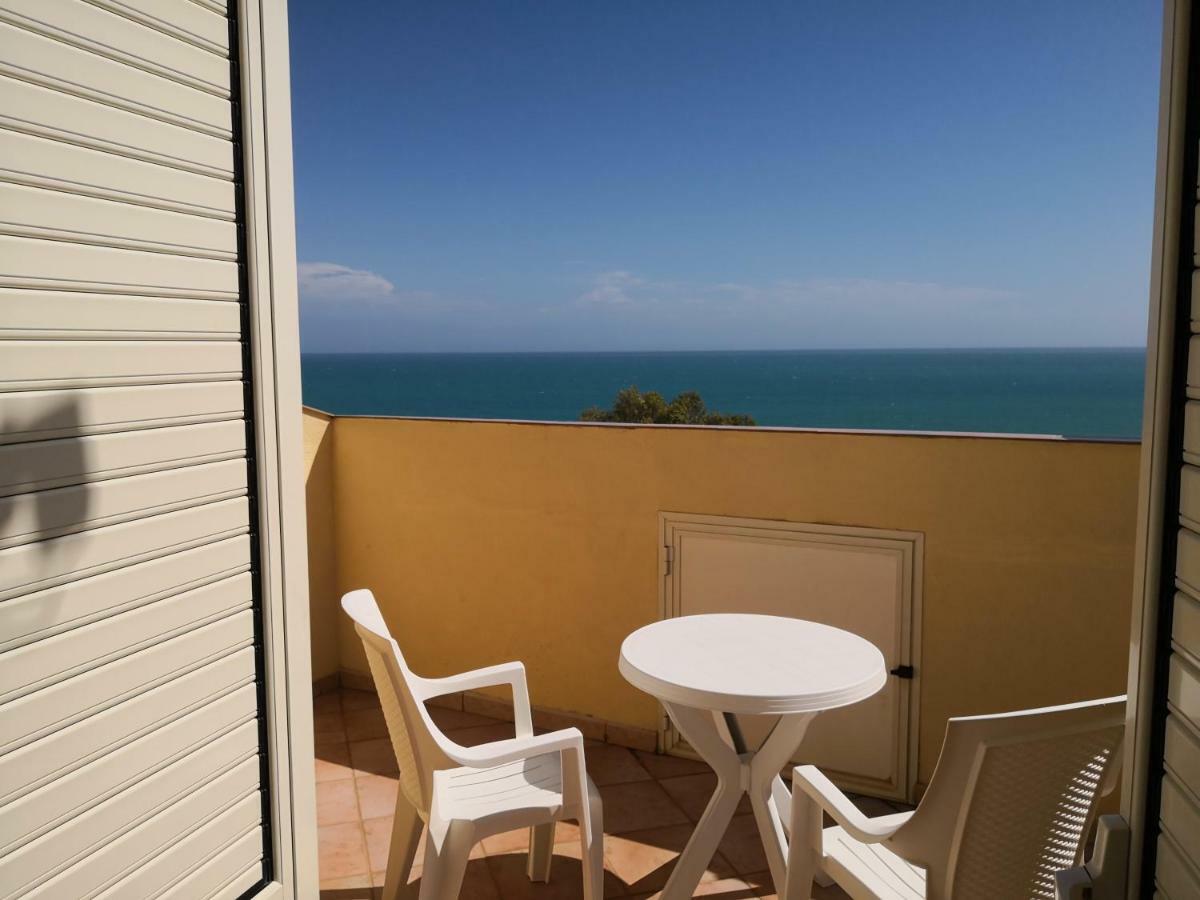 Holiday Beach Lumia 夏卡 外观 照片